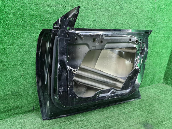 Дверь передняя правая Tesla Model Y (2020-н.в.)