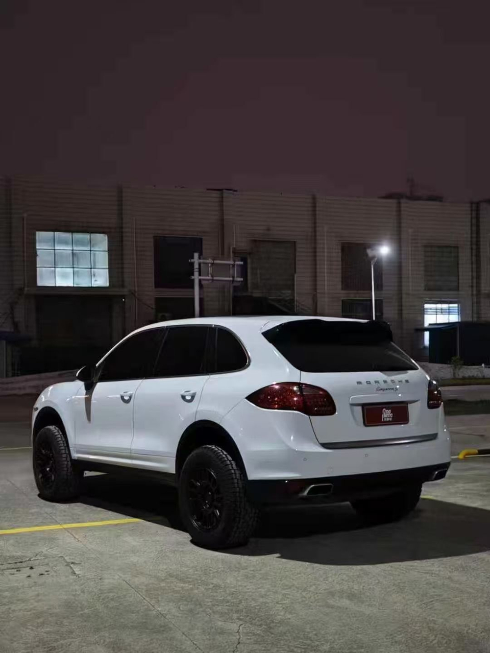 Porsche Cayenne (2010)  лифт-комплект регулируемой подвески +2" STR ST8000+