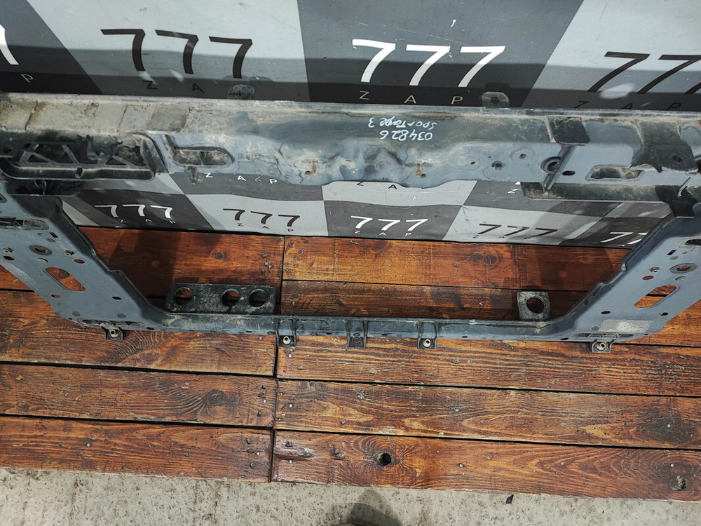 Панель передняя Kia Sportage 3 (SL) 10-16 Б/У Оригинал 641013U000