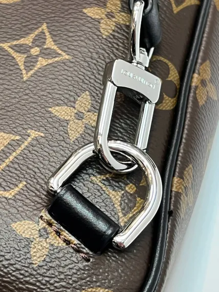 Сумка-слинг Louis Vuitton Avenue NM канва Monogram Macassar