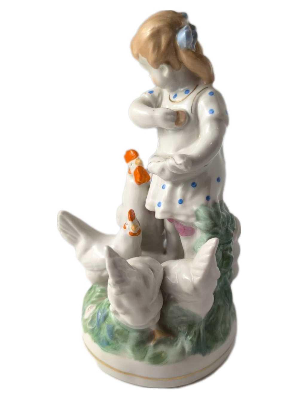 Фарфоровая статуэтка "Девочка кормит кур" (Дулево), 1959 г.
