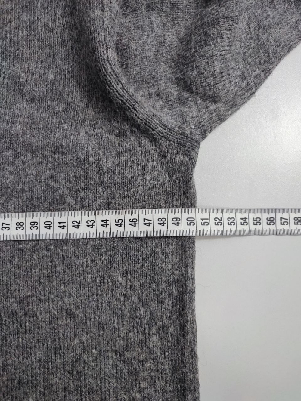 Джемпер Mango шерстяной 46 размер