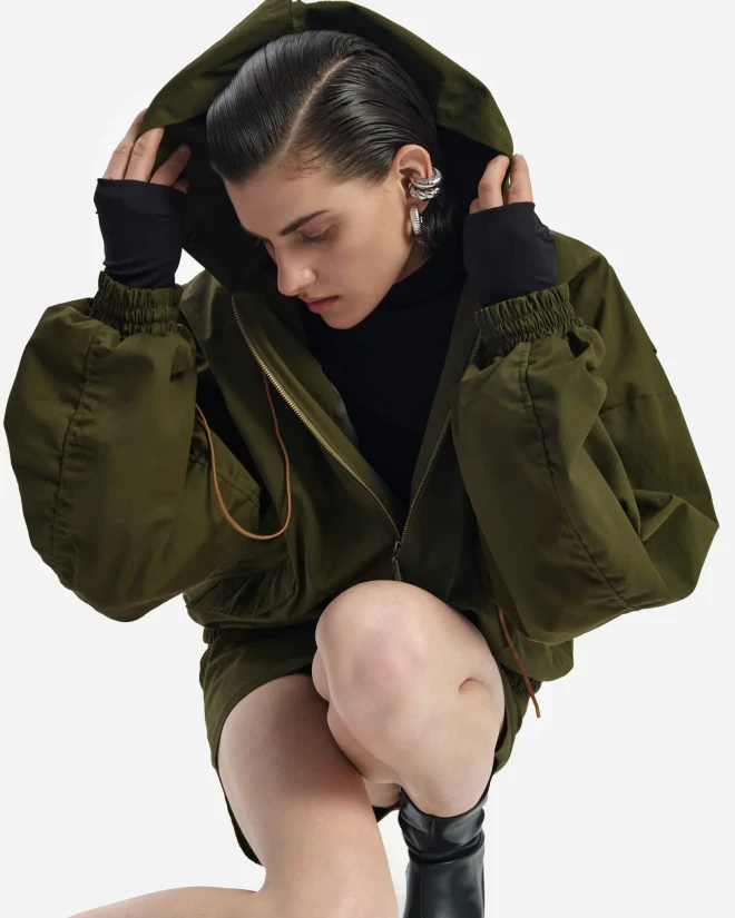 Бомбер из хлопка