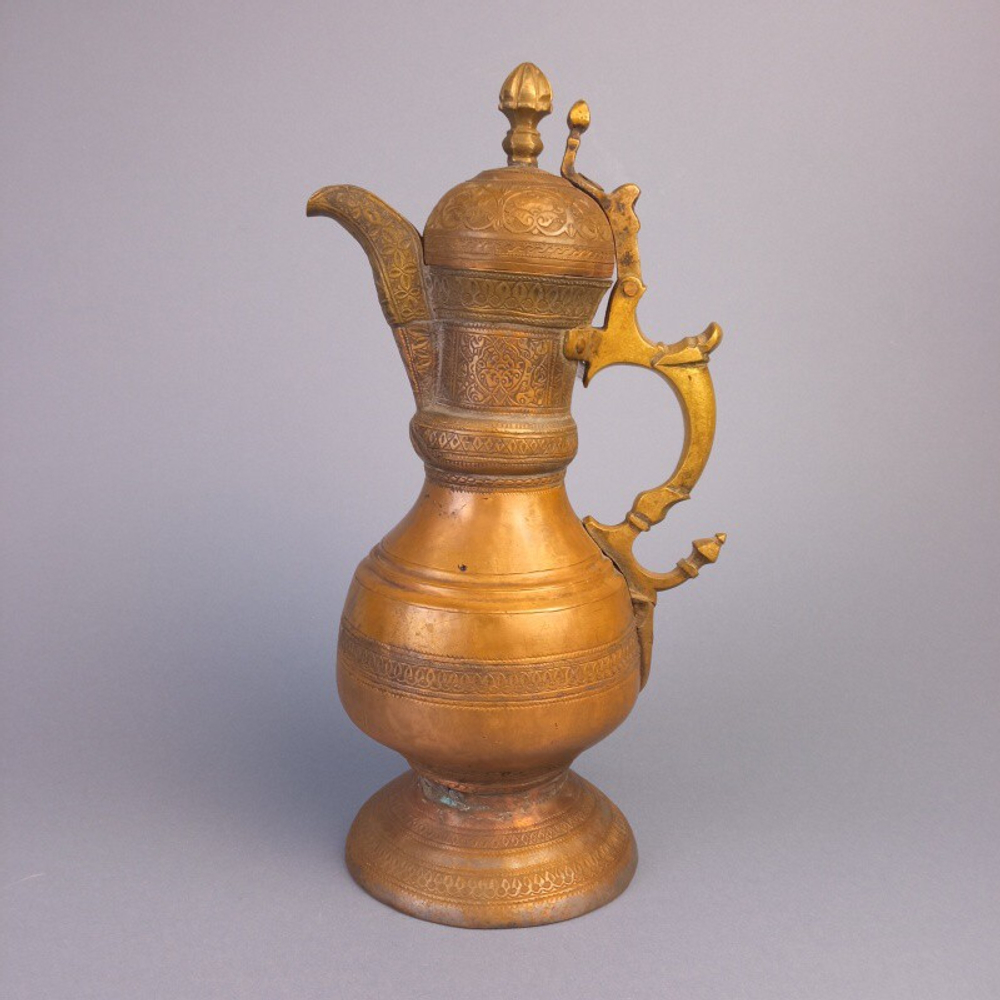 Старинный кумган