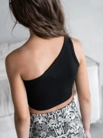 Летний топ для девочки на одно плечо