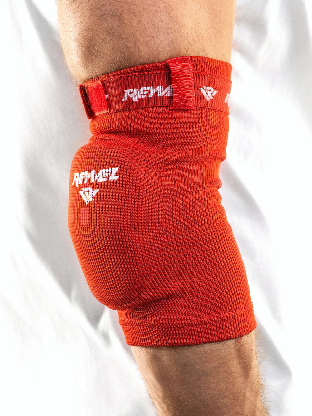 Защита локтя Reyvel х/б (Красный)