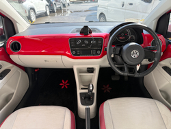 Volkswagen up!, 2013