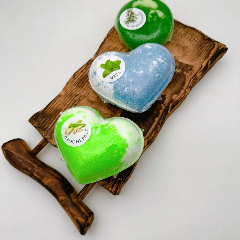 Набор бомбочек "Сердце мята XL, лемонграсс XL + мыло можжевельник"