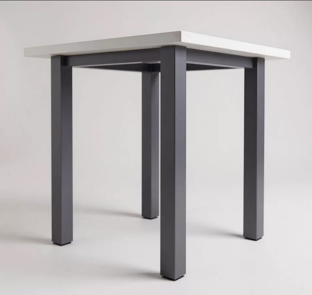 Подстолье №33, квадратное, красное, 60х60х75см, п.т. 4х4см