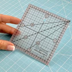 Линейка для пэчворка, 10х10см (арт. A24-S)