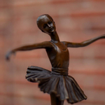 Бронзовая статуэтка