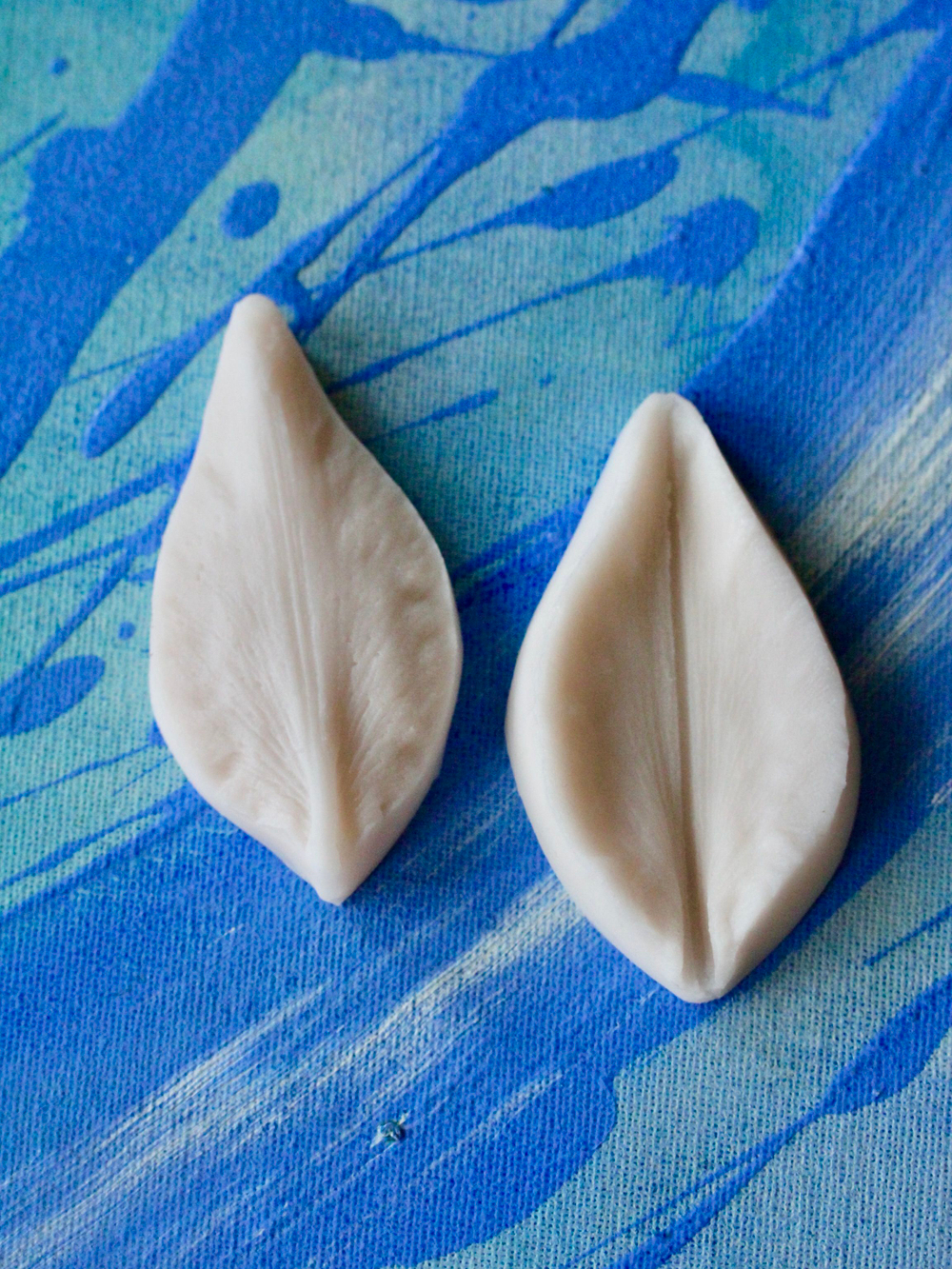 Молд силиконовый вайнер для лепки Лилии / Форма для лепки лепестков