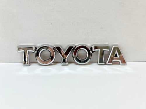 HH-265 / Логотип (шильдик, надпись, эмблема) "Toyota" 14.5 см для крышки багажника / решетки радиатора / капота (1 шт.)