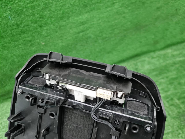 Плафон салона Volvo XC90 2 (2014-н.в.)