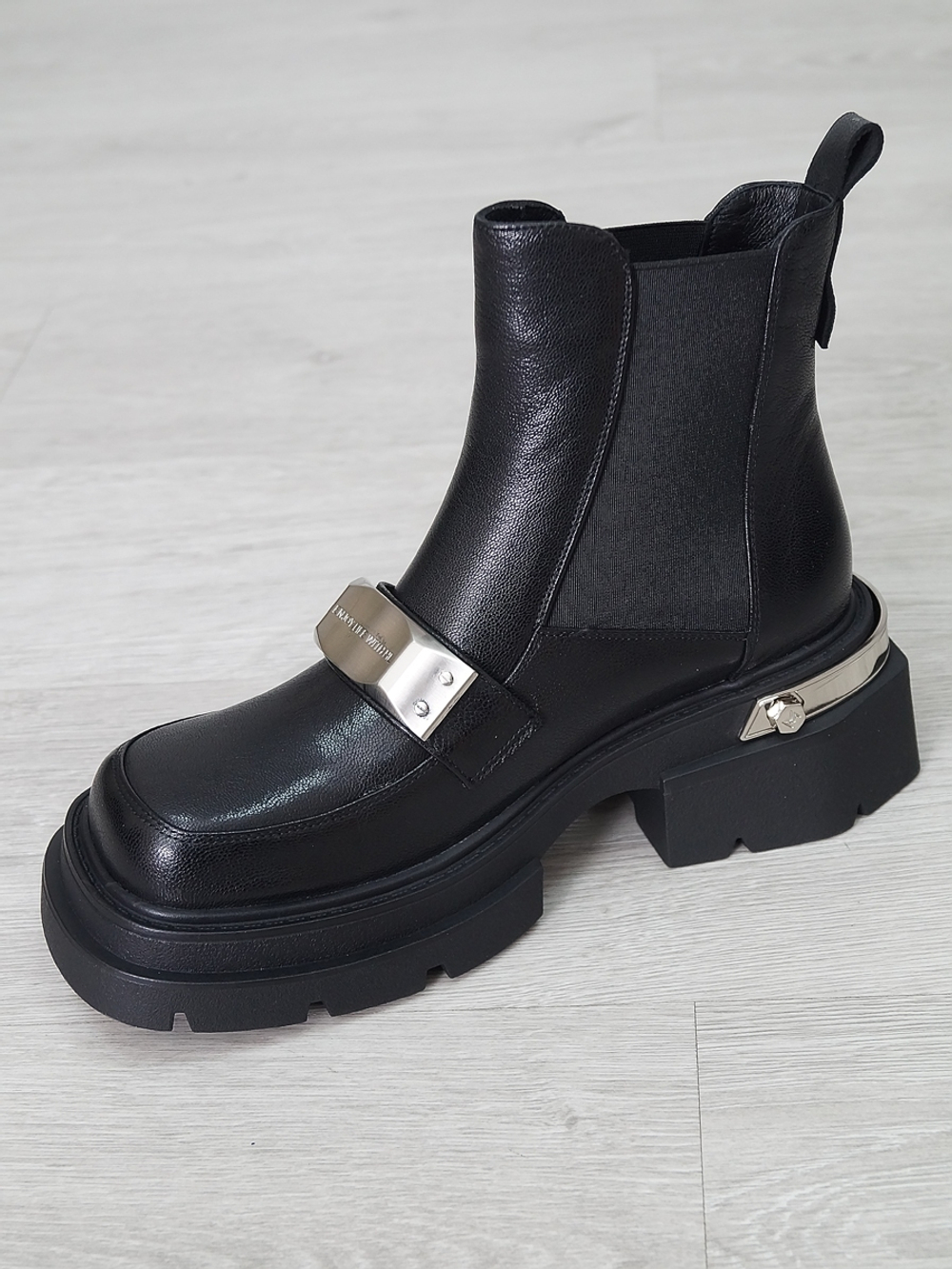 Полусапожки женские SUFINNA 939 \Z051-02-0990