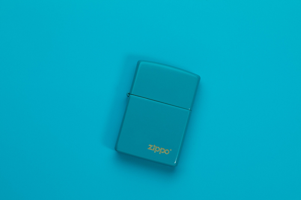 Зажигалка Classic Flat Turquoise ZIPPO 49454ZL