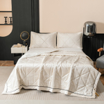 Велюровое покрывало в клетку с наволочками OVL033