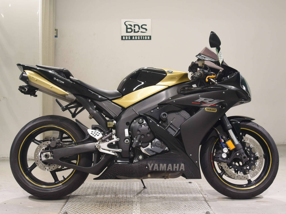 Yamaha YZF-R1 2005