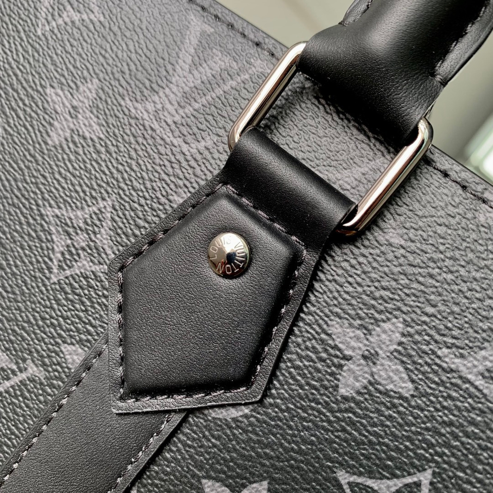 Louis Vuitton Sac Plat NV Bag