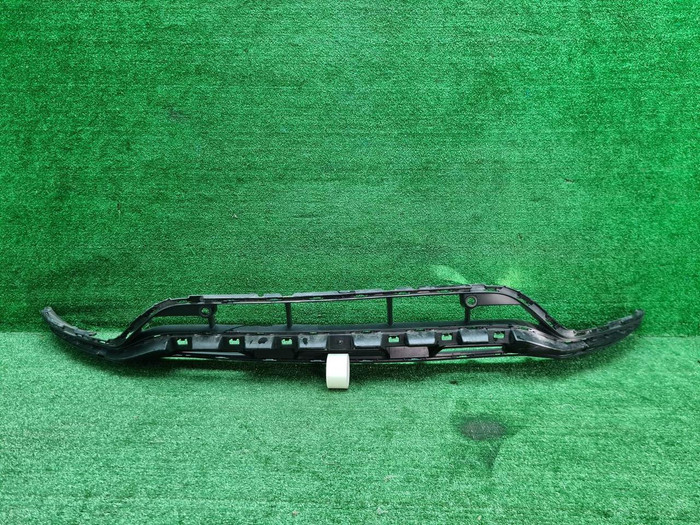 Юбка переднего бампера Mercedes GLC X253 19-22 AMG