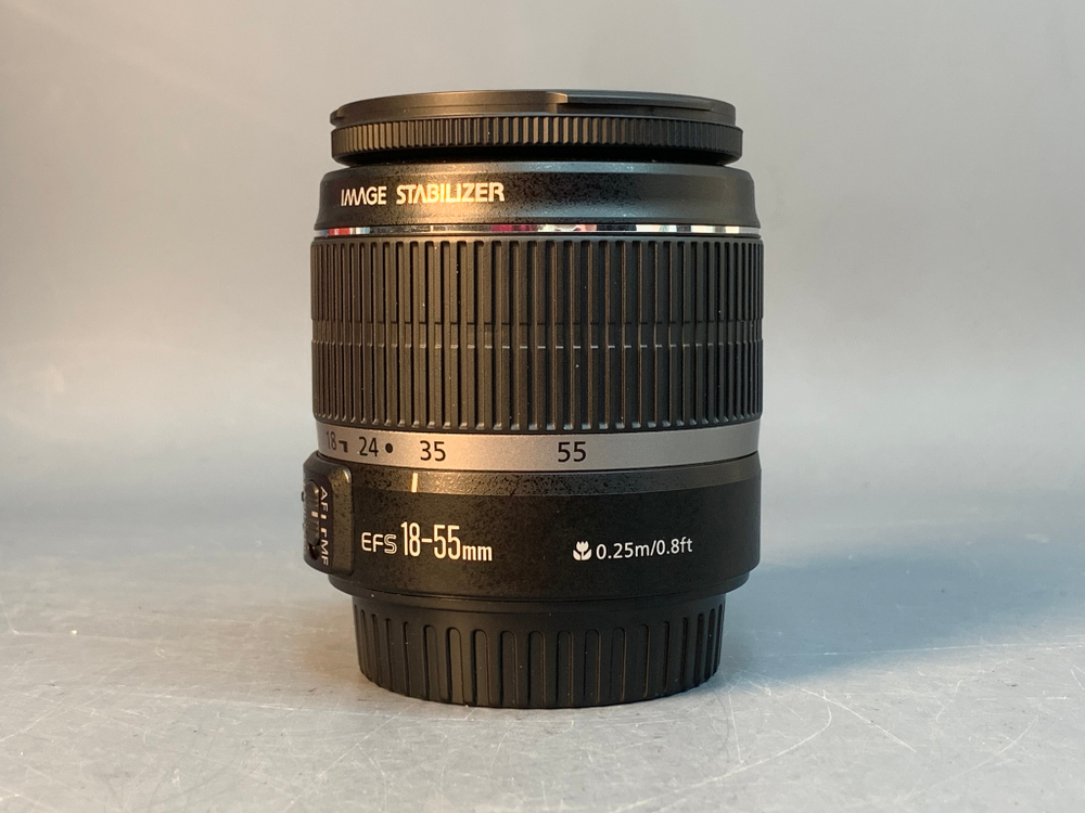 Canon EOS 450D Kit 18-55mm IS