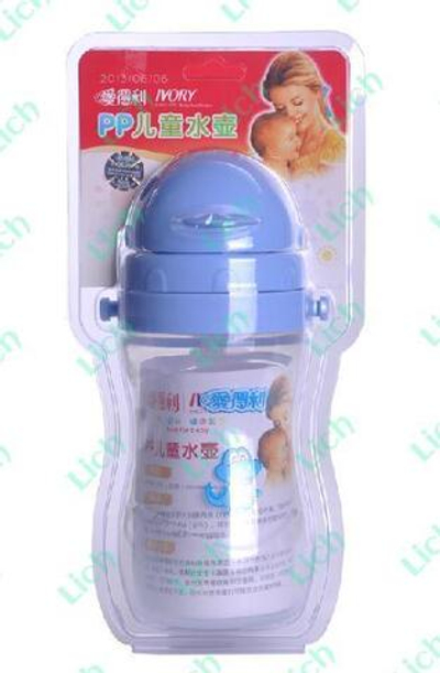 Бутылочка для кормления детей