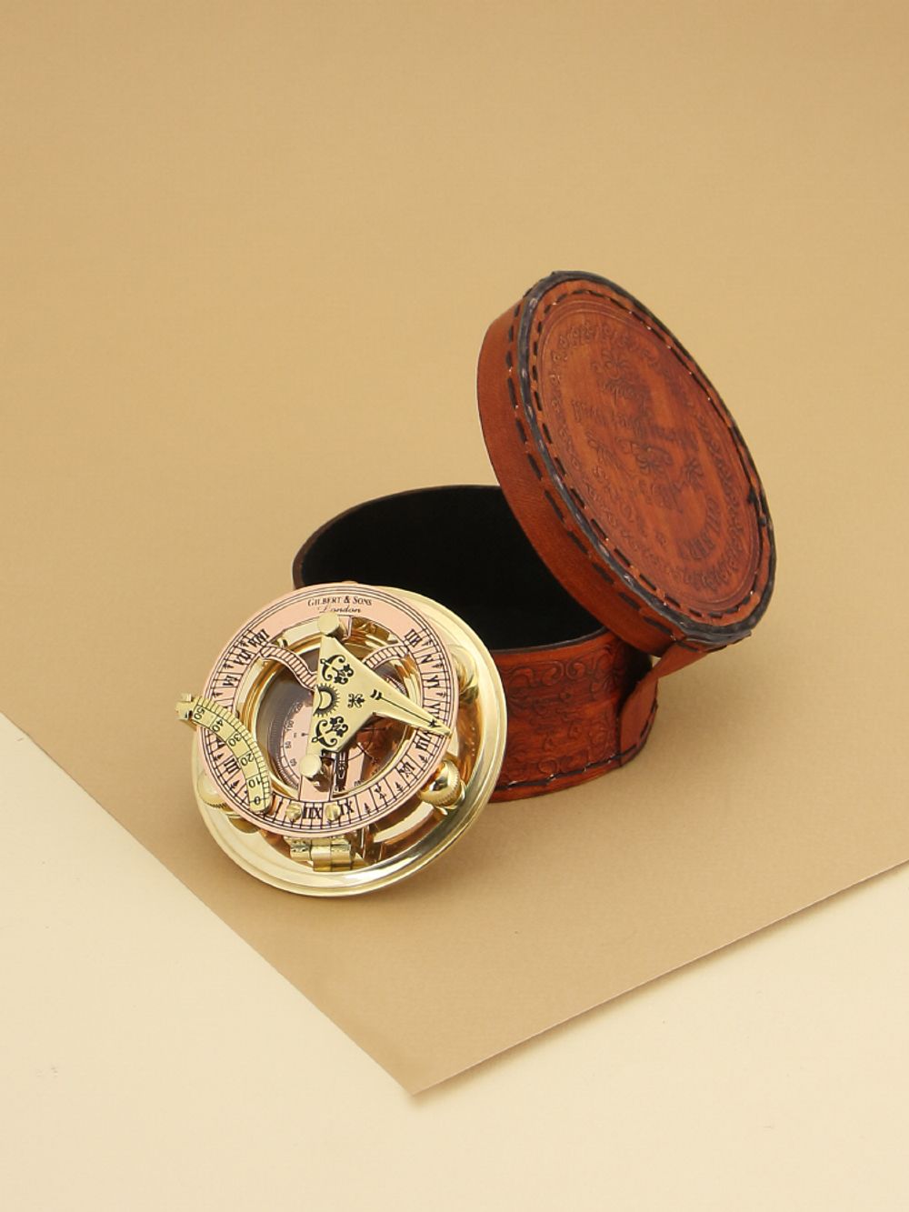 Nautical Морской компас в кожаном футляре
