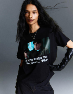 BERSHKA Футболка с принтом Wednesday, черный