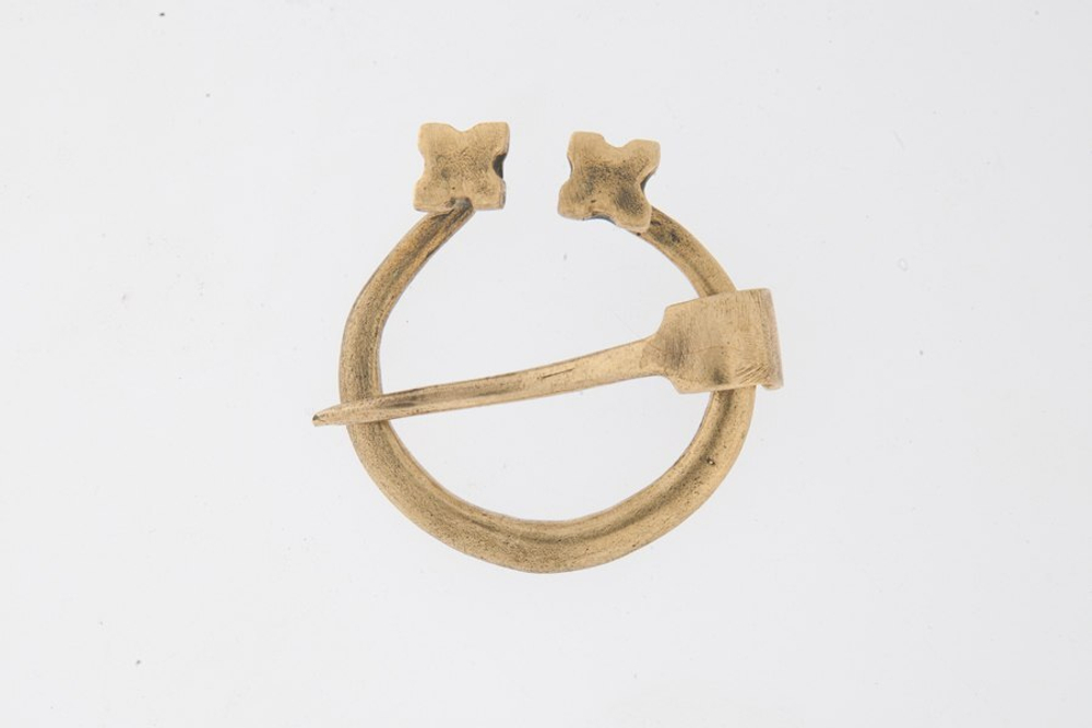 Фибула. Новгород 10-11в.