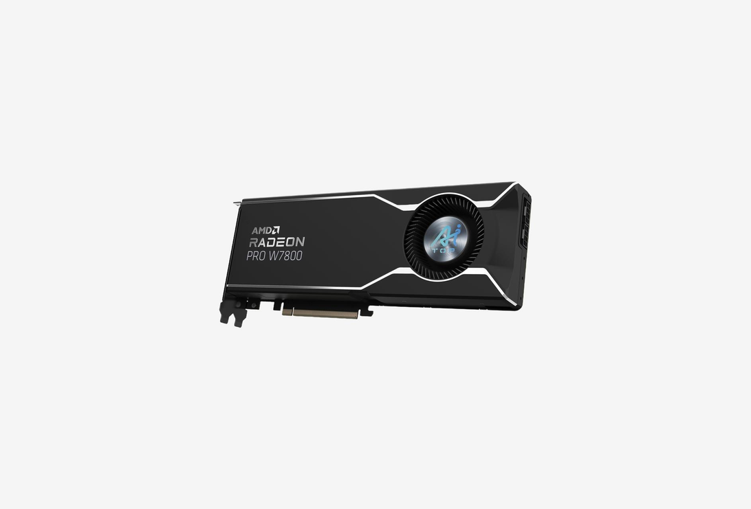 W7800 AI TOP 32G_0325819120340