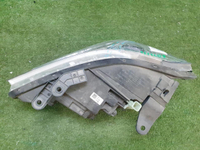 Битая Фара правая Genesis G70 (2017-2021) LED