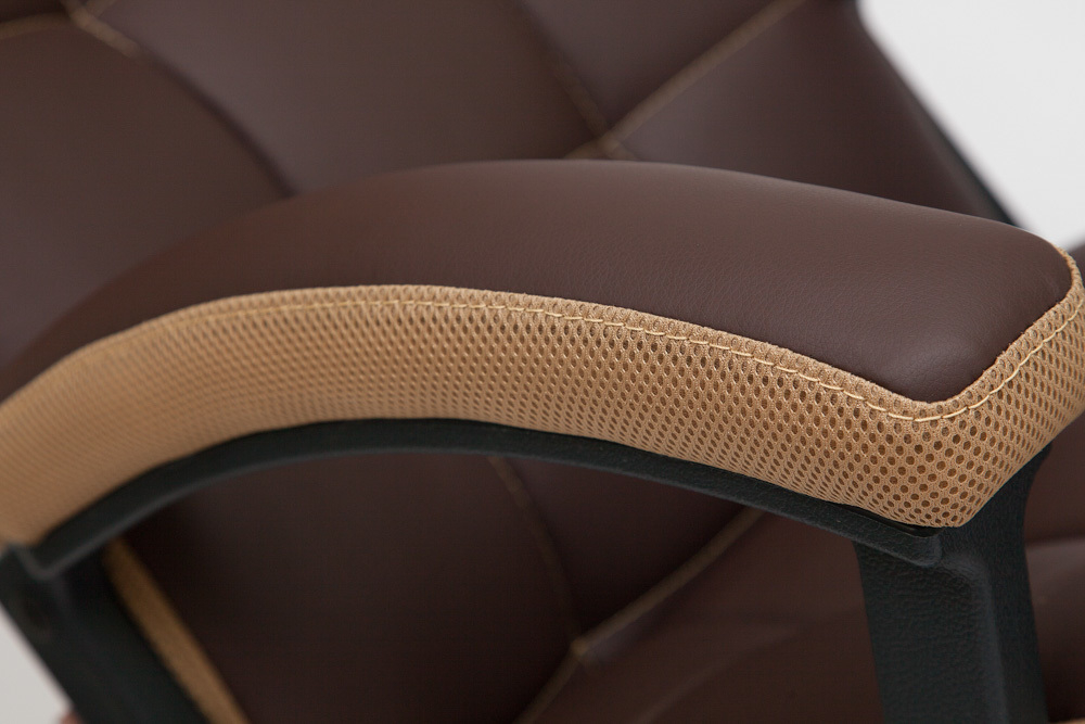 Trendy Кресло офисное (коричневый кожзам)