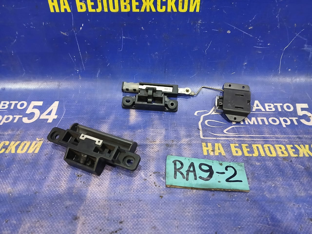 Бардачок пассажирский Honda ODYSSEY 2002