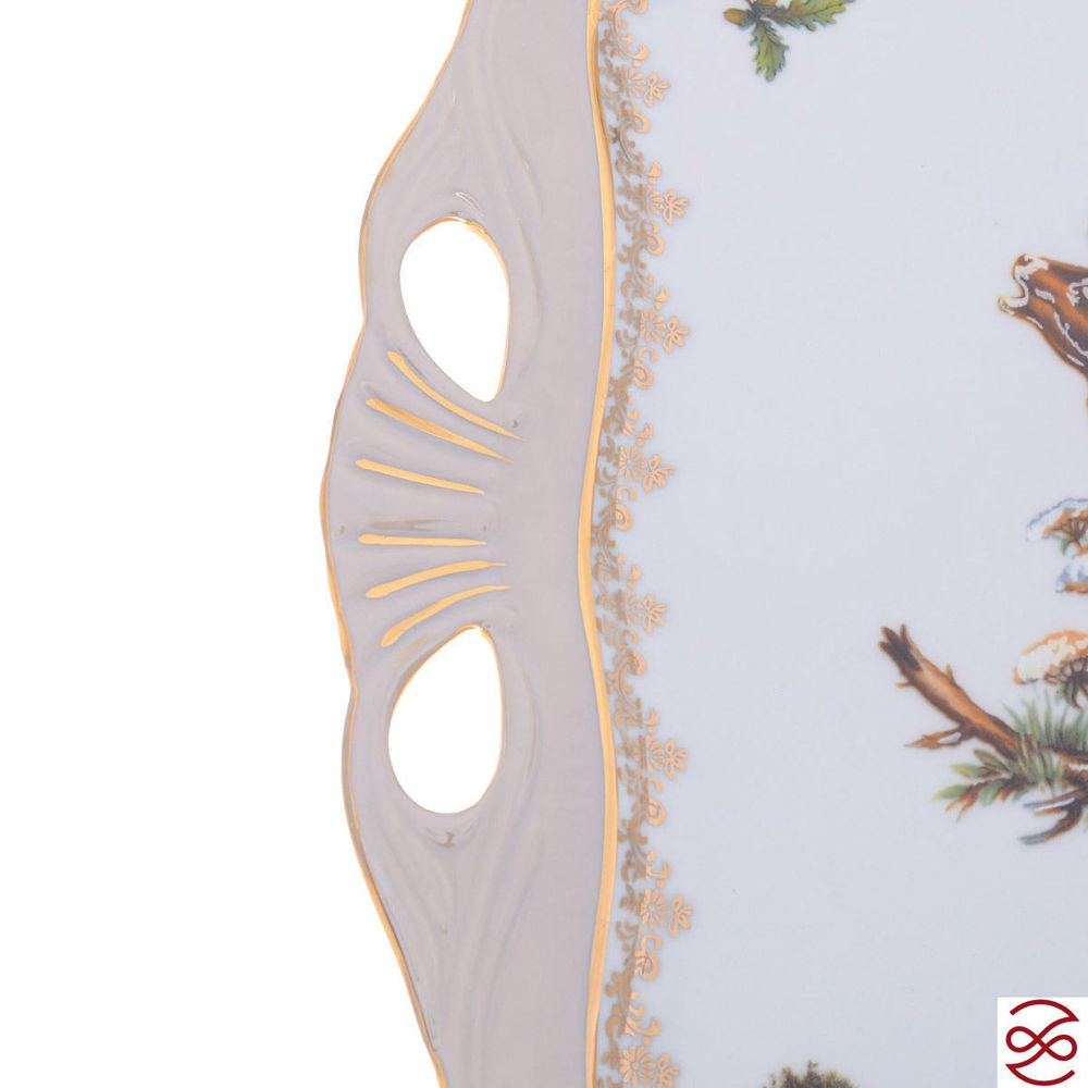 Блюдо квадратное на ножке Queen's Crown Aristokrat Охота бежевая 34*29см