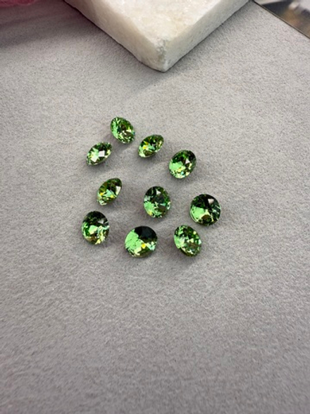 Шатон Chatone 8 мм (ss39), Peridot