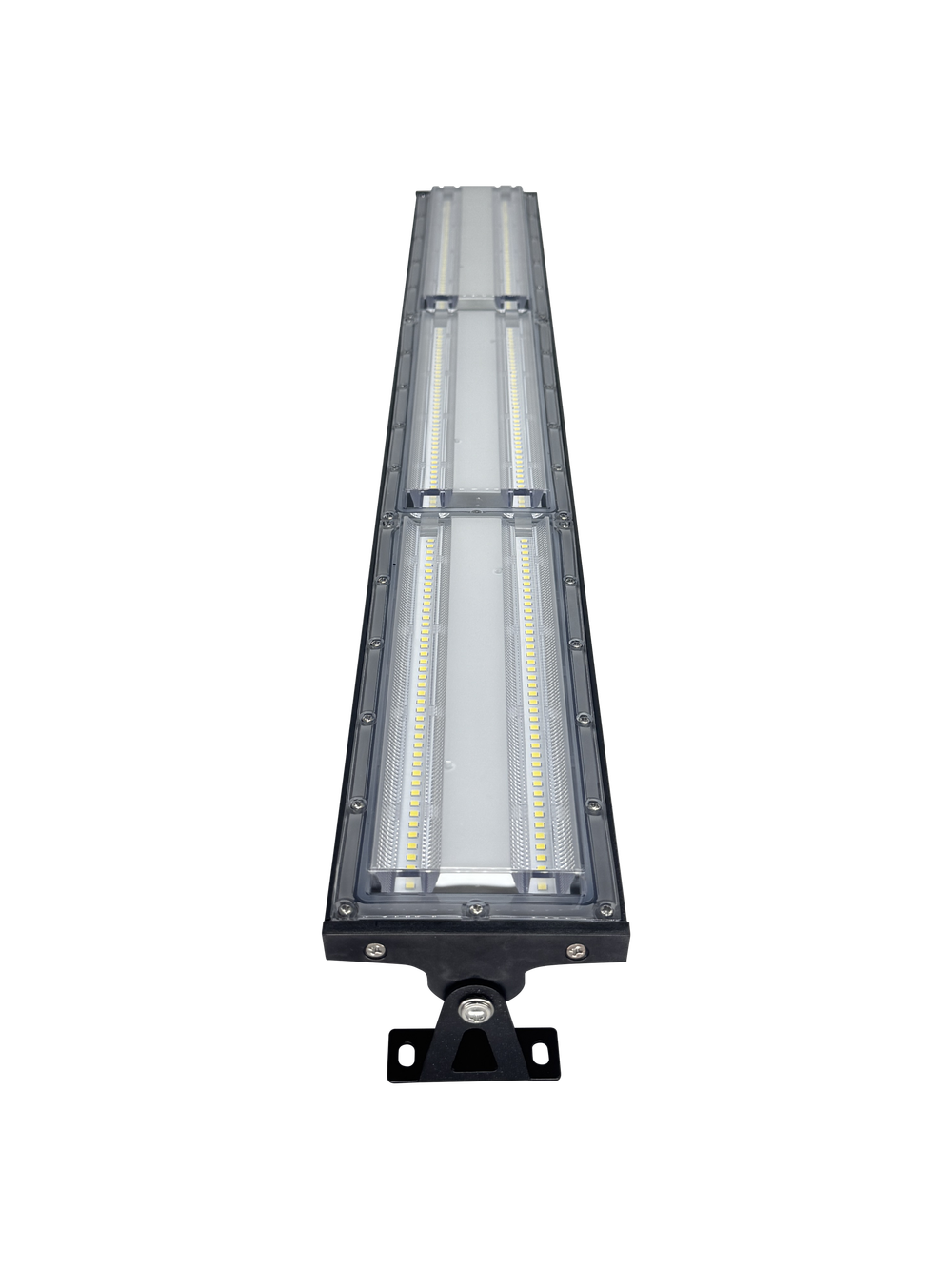 Светильник LED ДСП с линзой угол 110/60гр.UFOY-150W/03 150Вт 5700K 15000лм IP65 без пульсации 776x100x50мм WOLTA