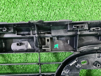 Решетка радиатора Toyota Land Cruiser 300 2021-нв