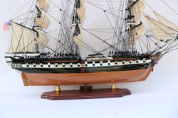 Van Der Heijden Модель парусника USS Constitution, США