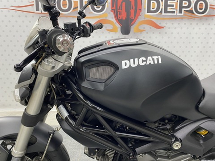 Ducati Monster 696 Plus , 2010