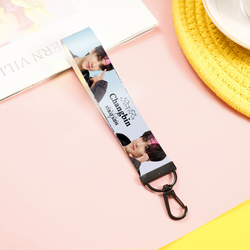 Брелок-ленточка "Стрей Кидс / Stray Kids"