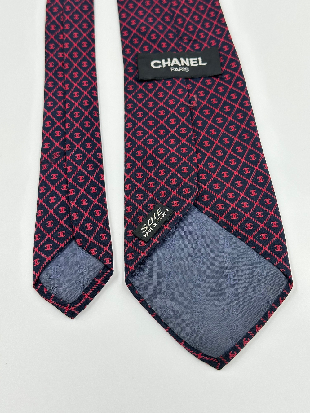 Галстук тёмно-синий с лого Chanel