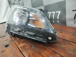 Фара правая галоген Kia Rio 4 (FB) 20-нв Б/У Оригинал 92102H0500