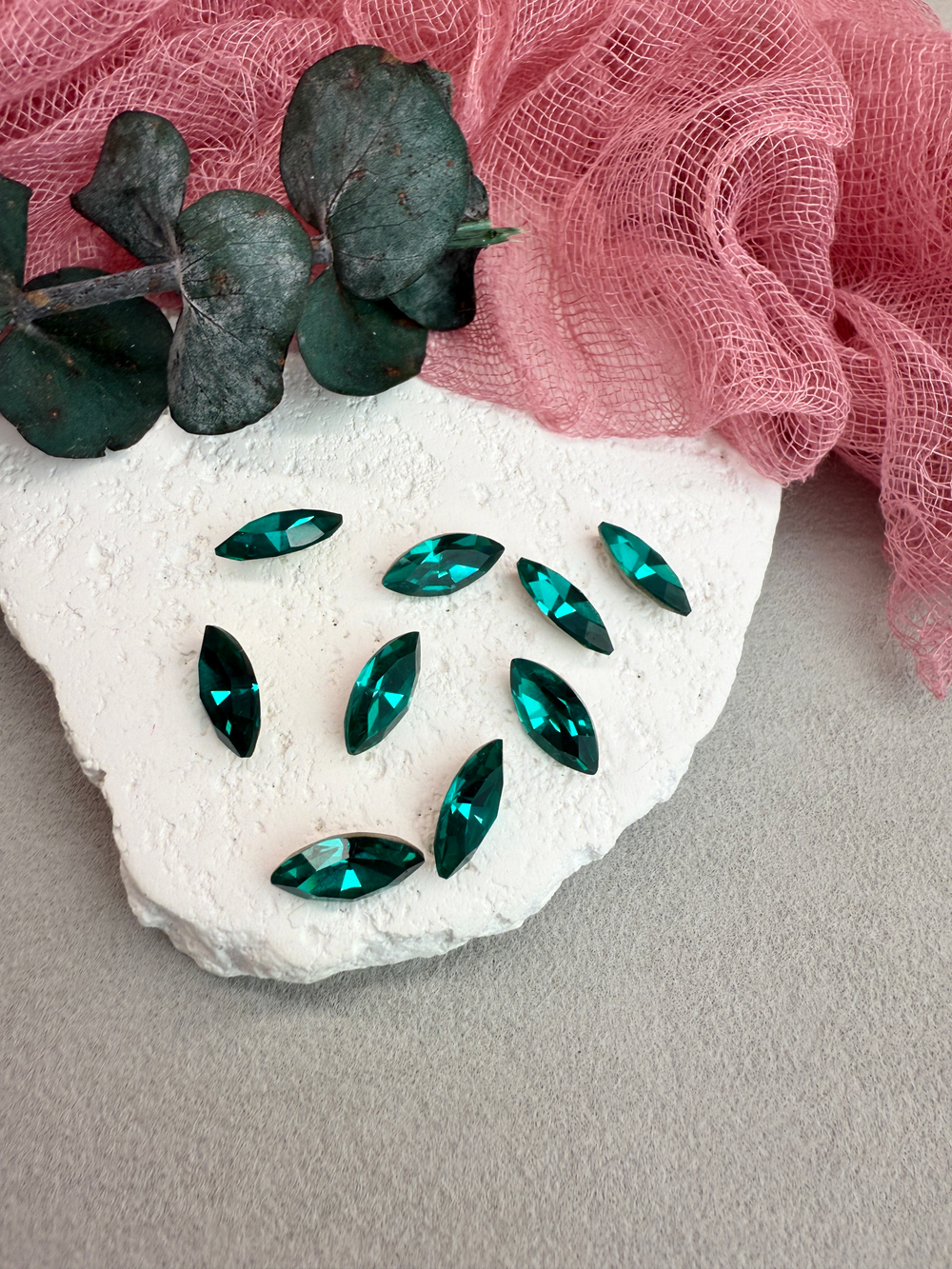 Наветт Navette 15*7 мм, Blue zircon