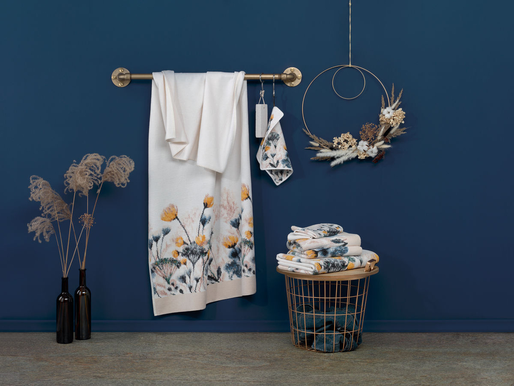 Полотенце 100x150 Feiler Wildblumen Stilllife серое