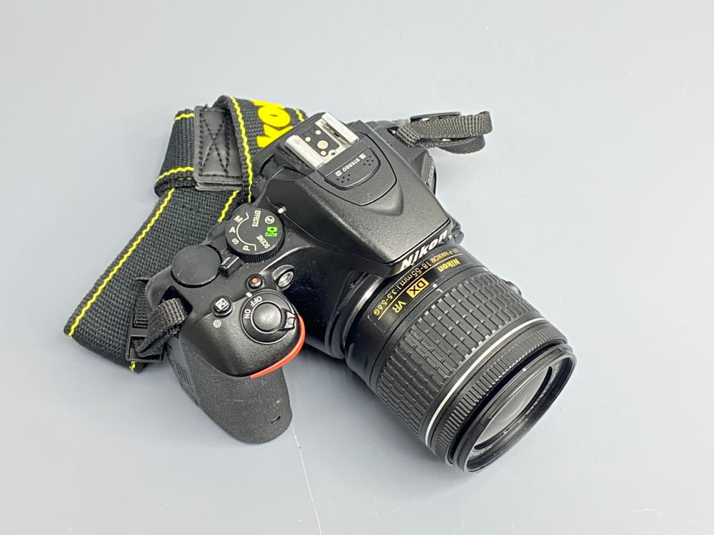 Nikon D5500 kit 18-55mm 3.300 кадров