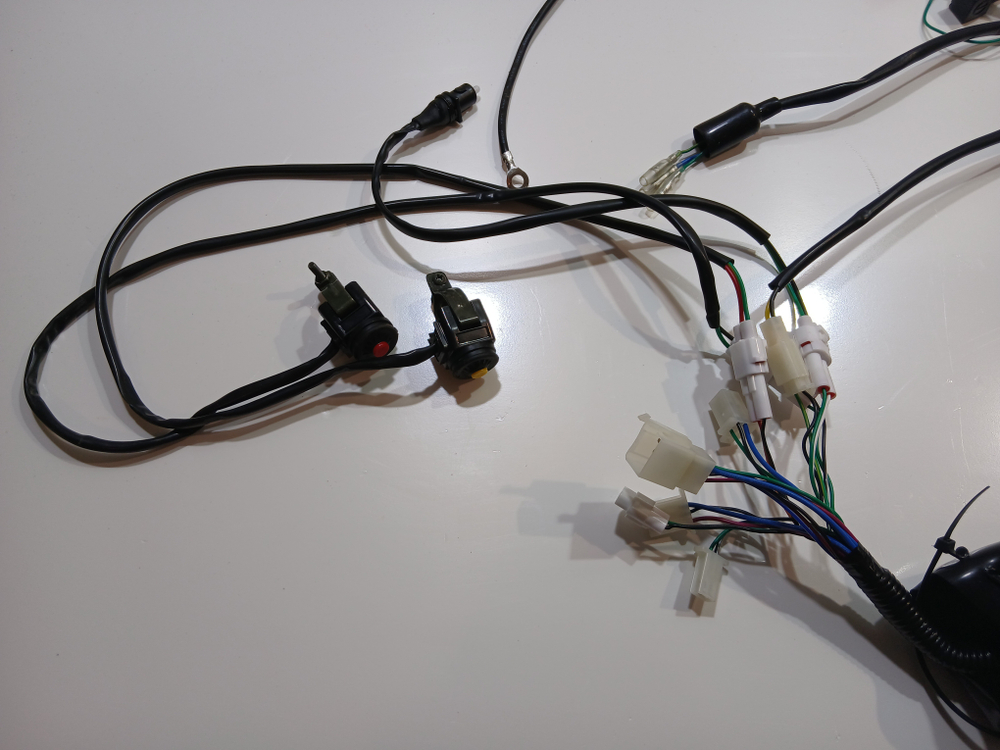 Проводка с пультами старт, стоп Мотоцикл BSE Z3