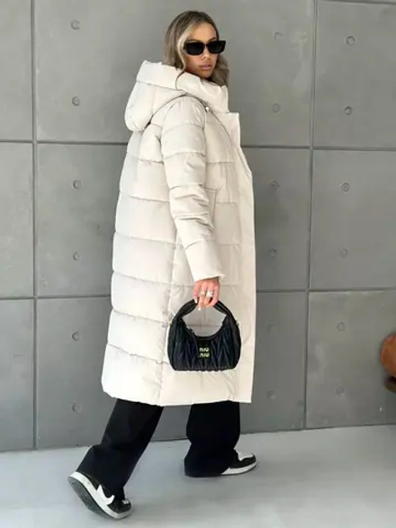 Куртка зимняя длинная с капюшоном