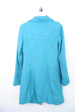 Плащ Vernia красивого оттенка, маркировка S, визуально 44 размер