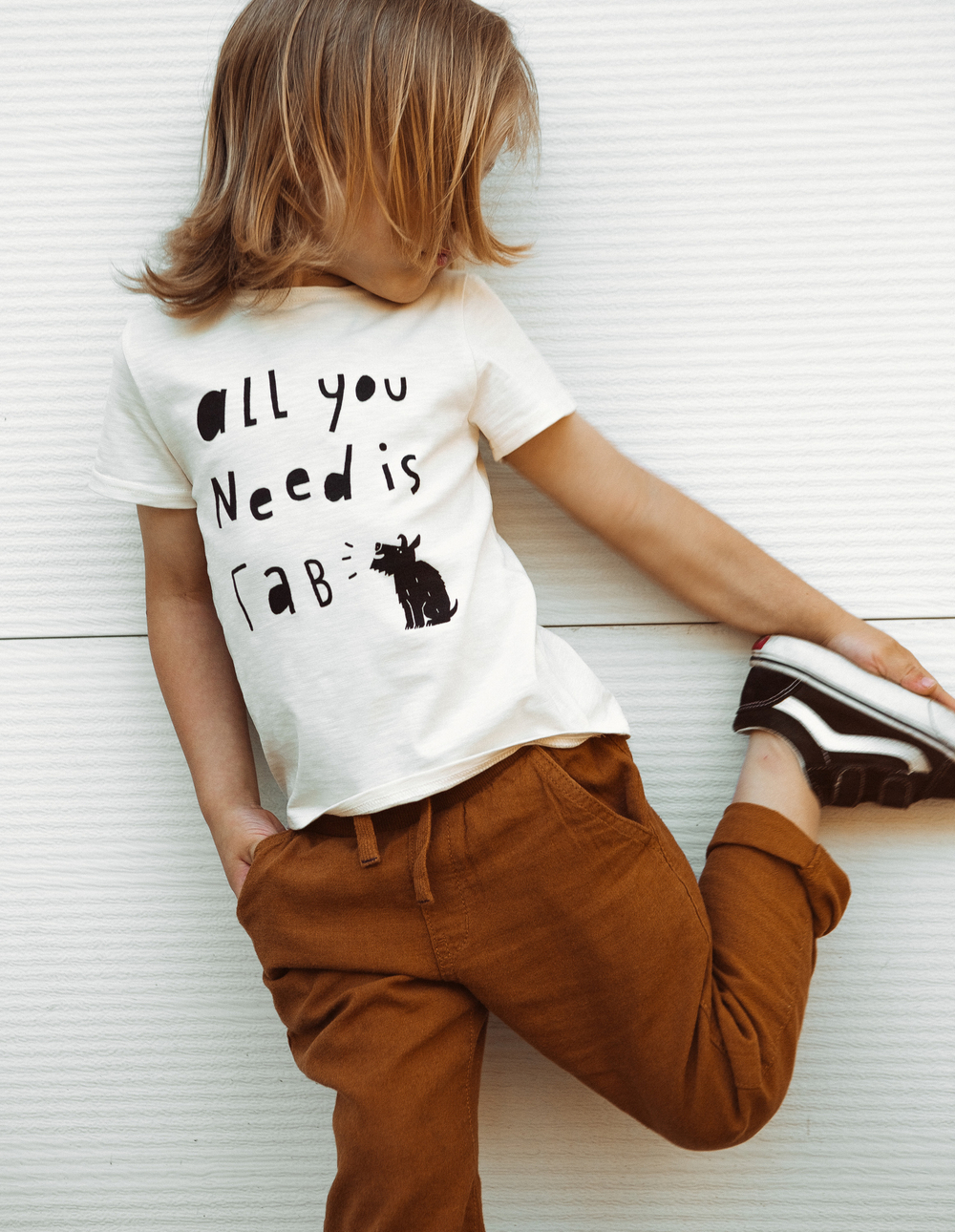 Футболка "All You Need Is ГАВ" молочно-белая (взрослые и детские)