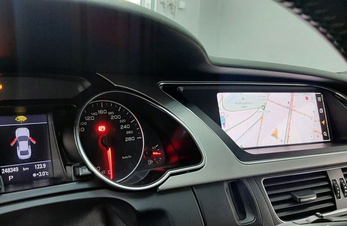 Магнитола для Audi A4 (B8) 2007-2012 (с джойстиком MMI)- RDL-9607MMI монитор 8.8" на Android 13, Быстрая, CarPlay, 4G SIM-слот